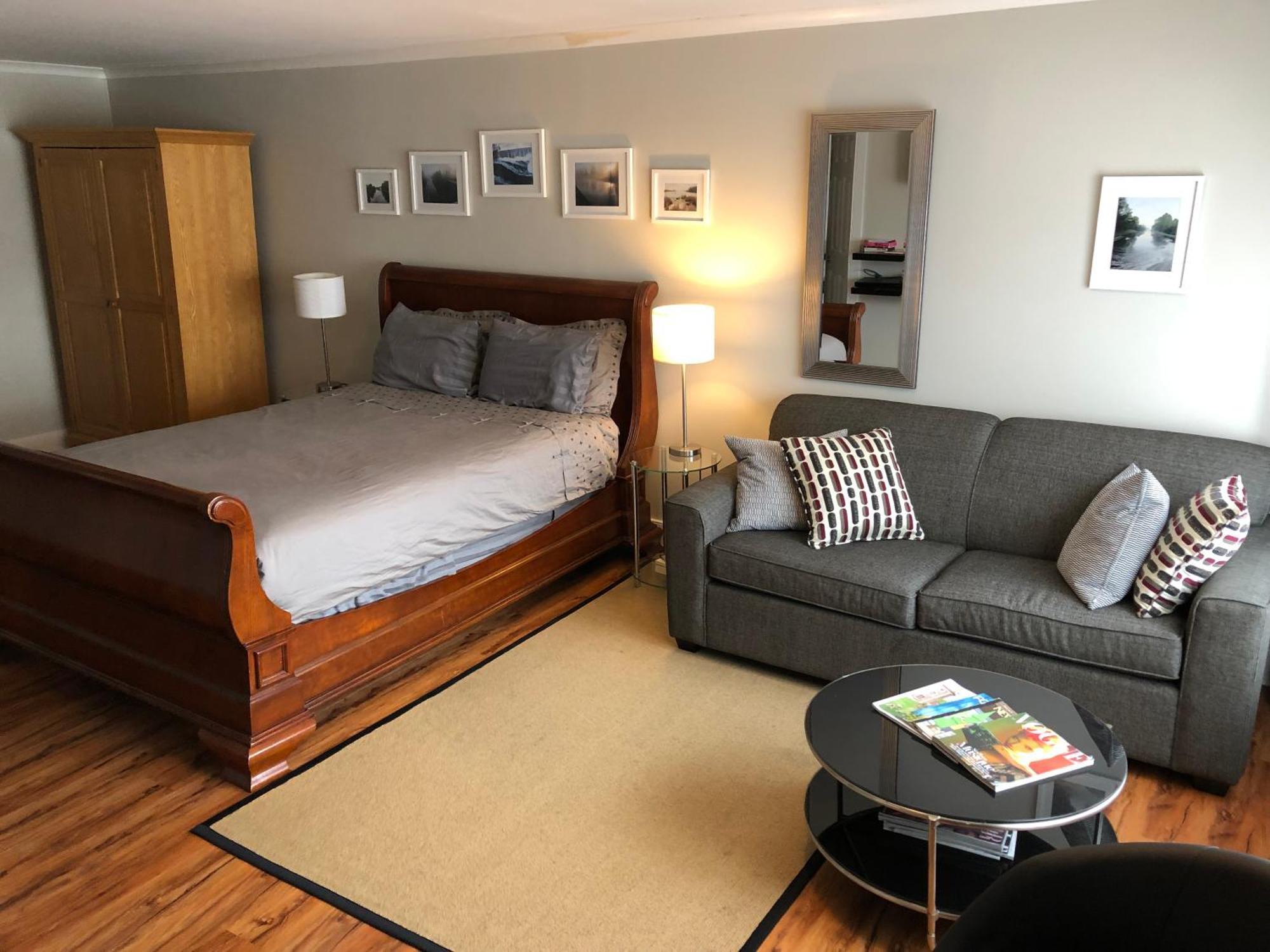 Merrickville Guest Suites Habitación foto